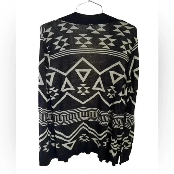 Women’s Mid Length Sweater, Sz Small 🌼 - Picture 2 of 4